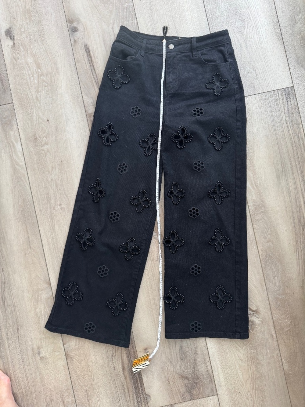 KAIA PEARL HIGH RISE JEAN - BLACK